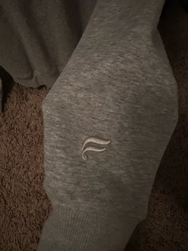 Cropped Fabletics Sweatshirt - Image 2