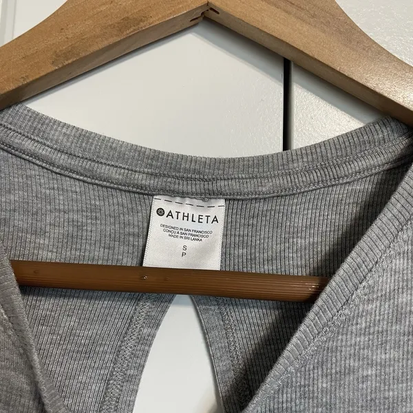Athleta Gray Ribbed‎ Tank Top Sleeveless Athletic Casual Top Size S - Image 2