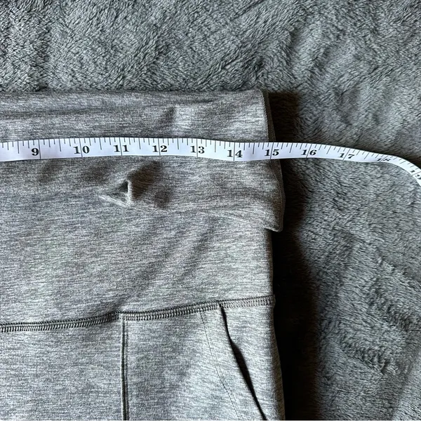 Offline by Aerie Fold-over‎ Hem Flare Leggings Gray Women's Size Large Short - Image 6