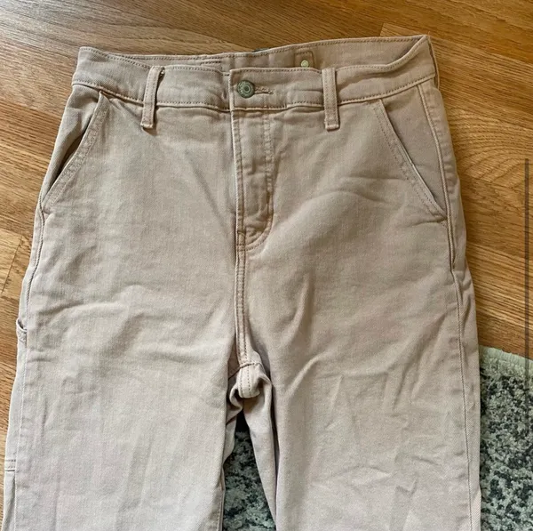 Old Navy Size 4 Pink High Rise Jeans - Image 3
