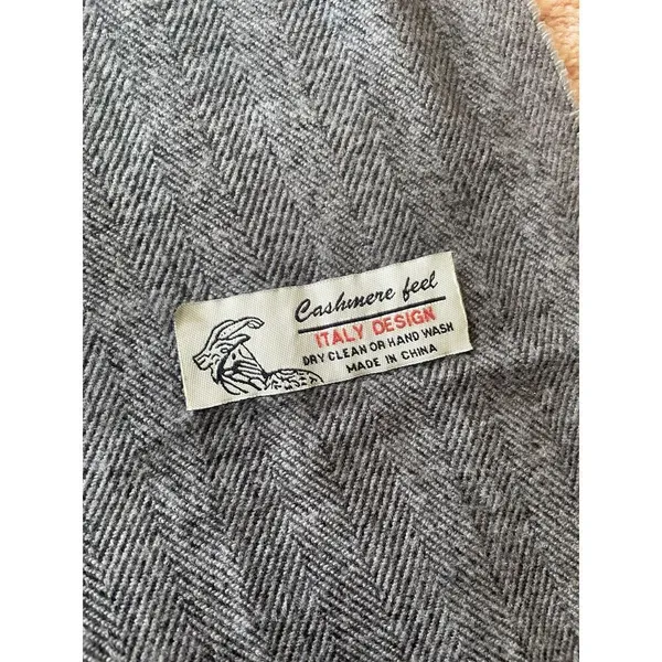 Cashmere Feel Italy Design Scarf Gray Herringbone Fringed 58”x12.5” Unisex - Image 3