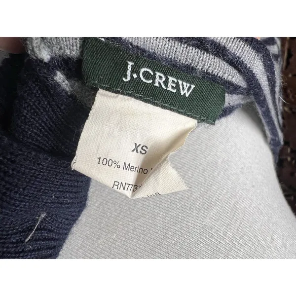 J. Crew XS Sweater Blue Gray Stripe Button Detail‎ Merino Wool - Image 4