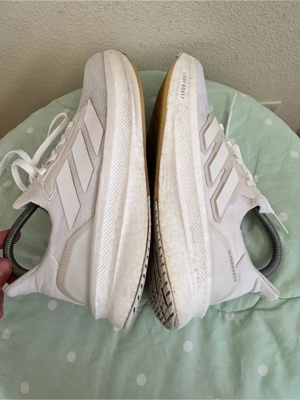 Adidas Ultraboost 5 shoes in a "Triple White" colorway Size 8 - Image 2
