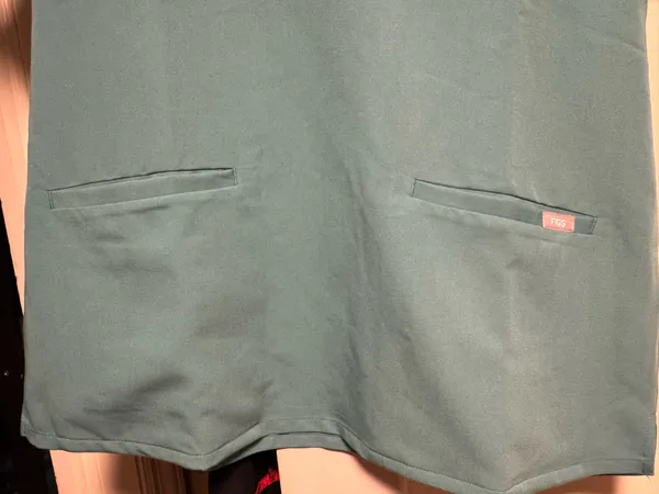 FIGS Scrub Top Casma Three-Pocket Cactus - Image 2