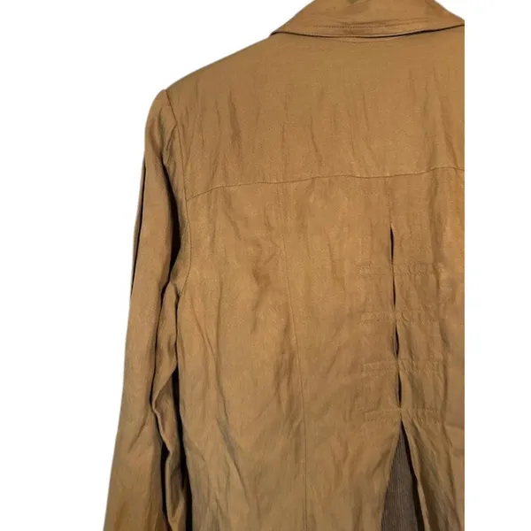 CAbi Beige Cotton Blend 3 Button Front Deep Pockets Lined Coat Women Sz M - Image 13