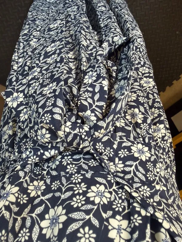 MELLODAY Navy & White Floral Tie-Waist Midi Dress - Image 3