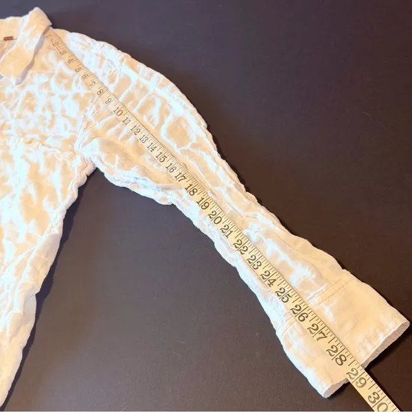Free People Loveland solid buttondown textured shirt in Lavender, size S overszd - Image 6