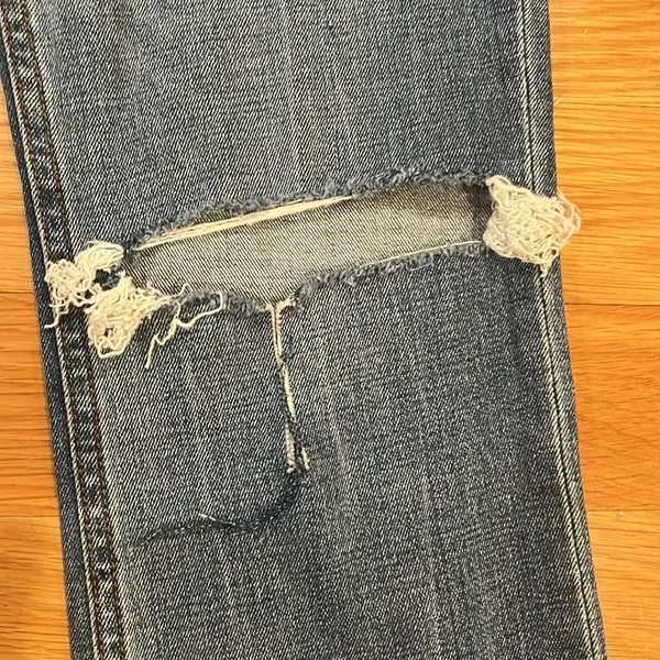 Abercrombie & Fitch the 90s slim straight ultra high rise jeans size 28/6L. - Image 3