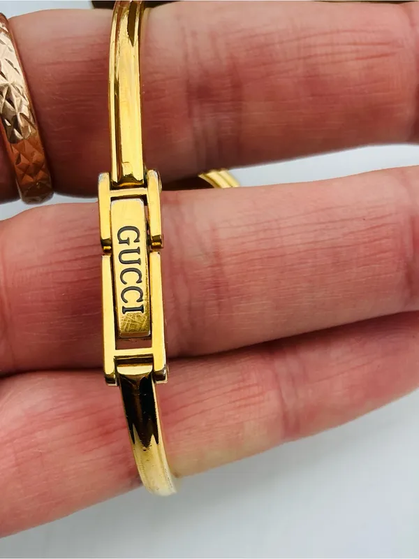 Gucci Gold Bangle Watch with beautiful bezels💛💙💚❤️💜🩵 - Image 5