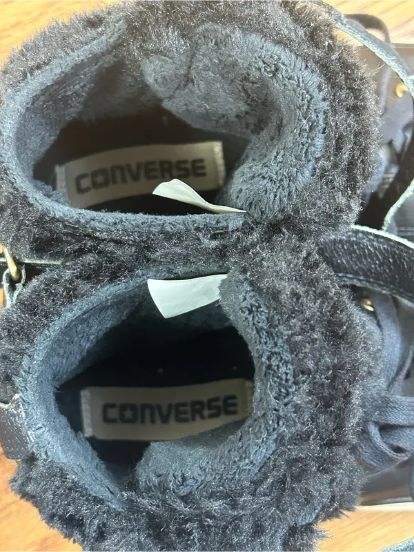 CONVERSE Chuck Taylor All Stars Leather Faux Fur High Top Sneakers Size 8.5 - Image 11