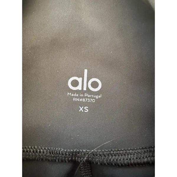 ALO YOGA High Rise Ripped‎ Warrior Leggings Women's xS Black Full Length - Image 5