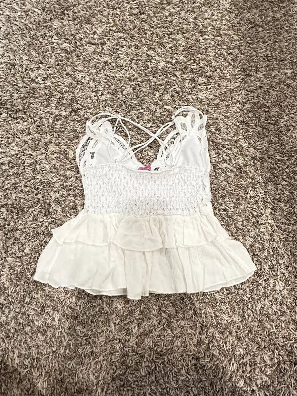 Francesca's white lace going out top - Image 4