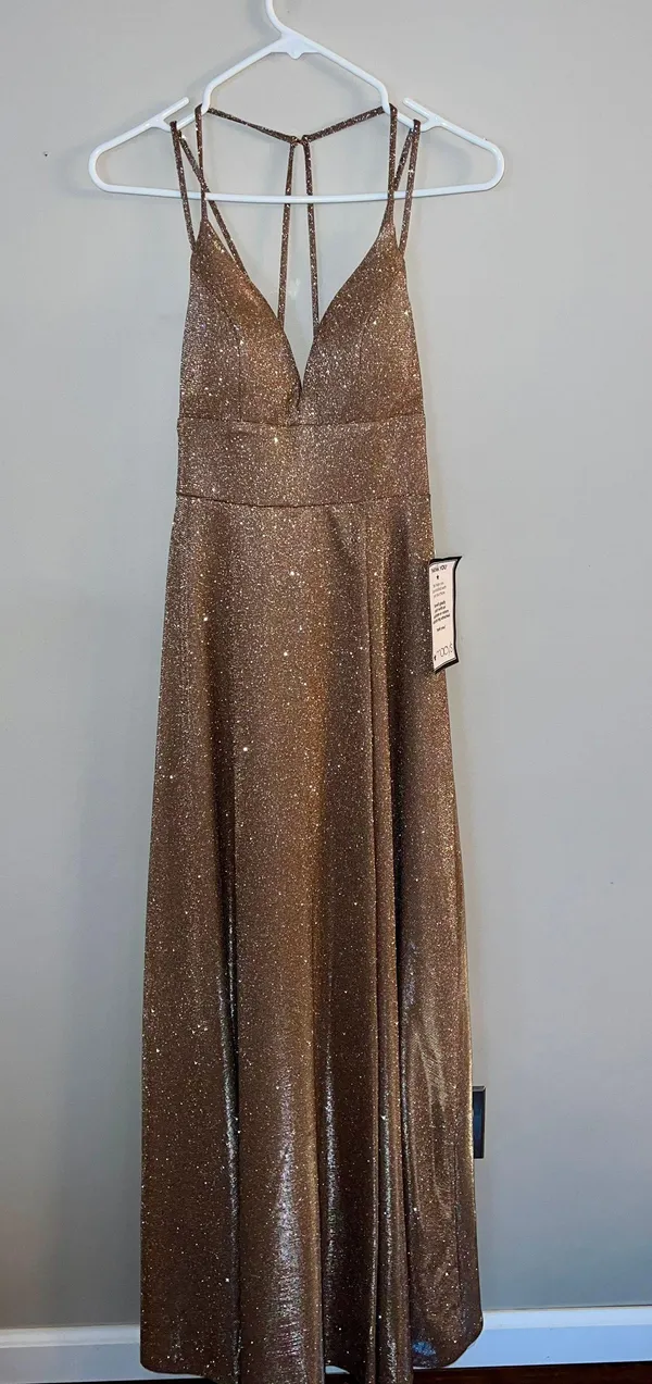 Nude Glitter Formal Dress️ Gold Size 4 - Image 2
