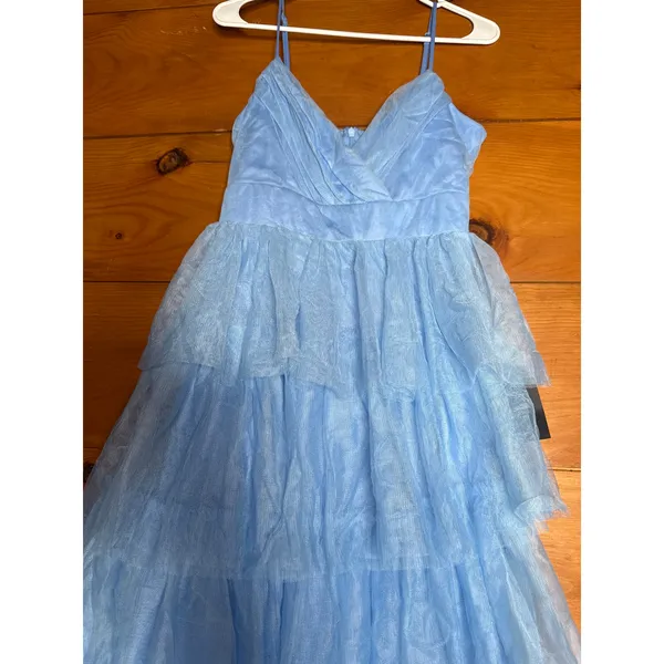 NWT Lulus Rule the Runway Light Blue Tulle Surplice Tiered Maxi Dress Gala Sz M - Image 5
