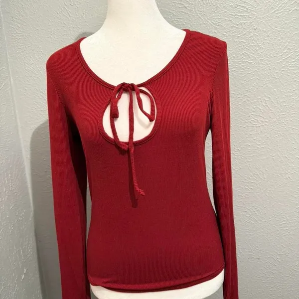 Skims Ruby Red Long Sleeve Tie Front‎ Long Sleeve Size Small (Worn few times) - Image 2