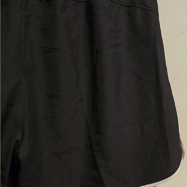 Nike Women's Black Athletic Mesh Shorts with White Trim - Image 7