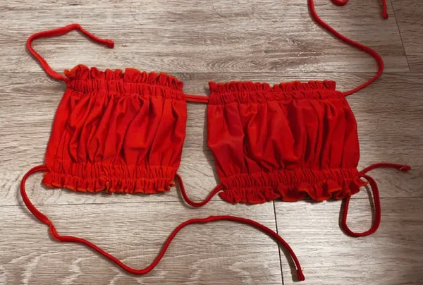 Red bikini top - Image 2