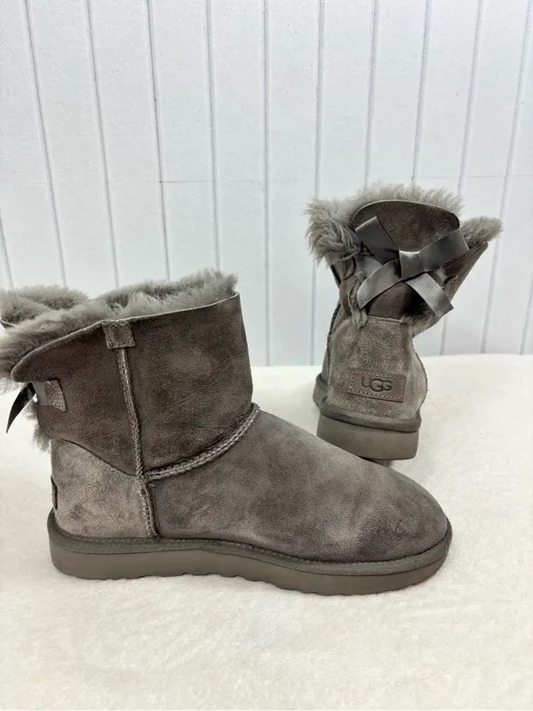 UGG Mini Bailey Bow II GreyShort Suede Shearling Boots size 9 - Image 5