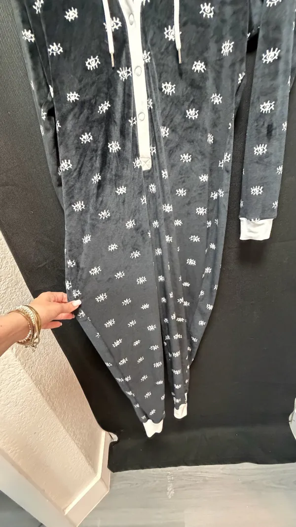Jenni Fleece Eye Pattern Hooded Onesie Pajamas - Size XS (NWT/No Tags) - Image 10