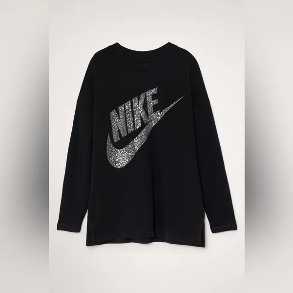 Nike Women's Black Sweatshirt with Logo - Image 2