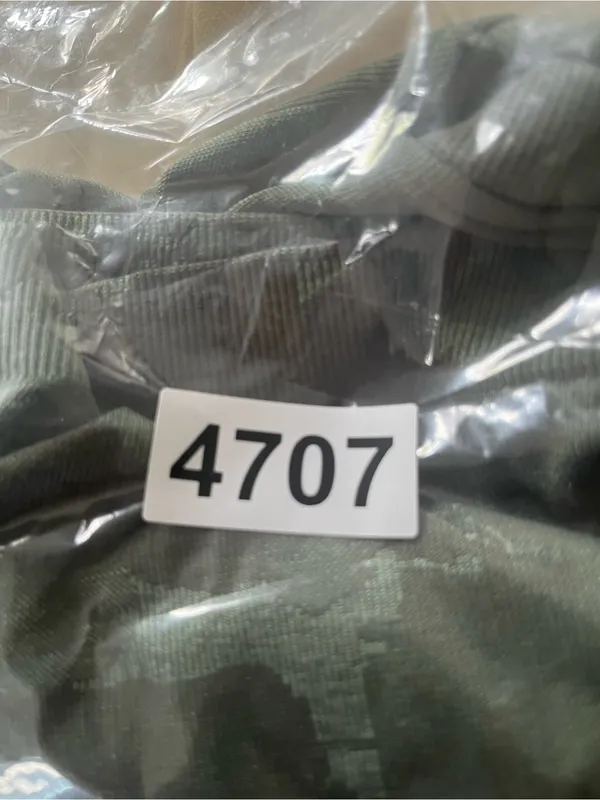 Gymshark Green Camo Ruched Crop Top XL Long Sleeve Seamless Workout Loungewear - Image 5