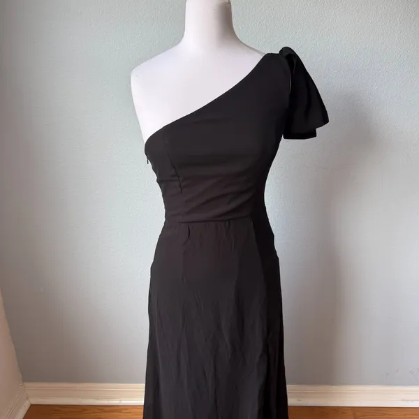 Lulus Simply Brilliant Black One-Shoulder Bow Maxi Dress Size Small - Image 6
