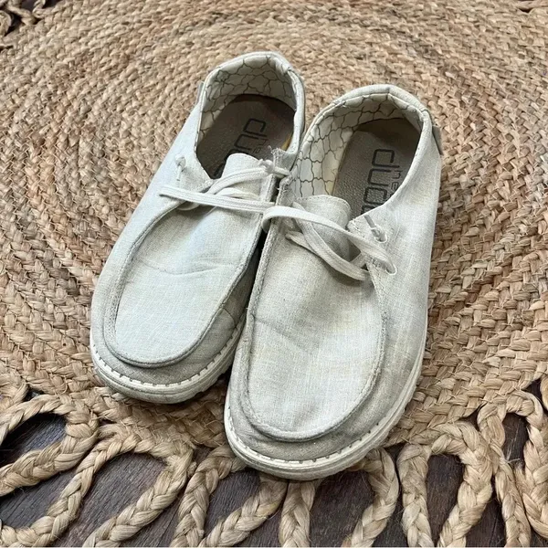 Hey Dude Wendy Sparkling Gold Beige Slip On Shoes Women's Size 10 - Image 2