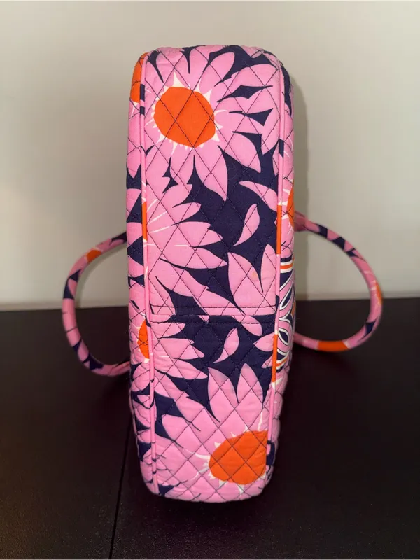 Vera Bradley Pink ‘She Loves Me’ Sunflower Quilted Shoulder Bag - Image 3