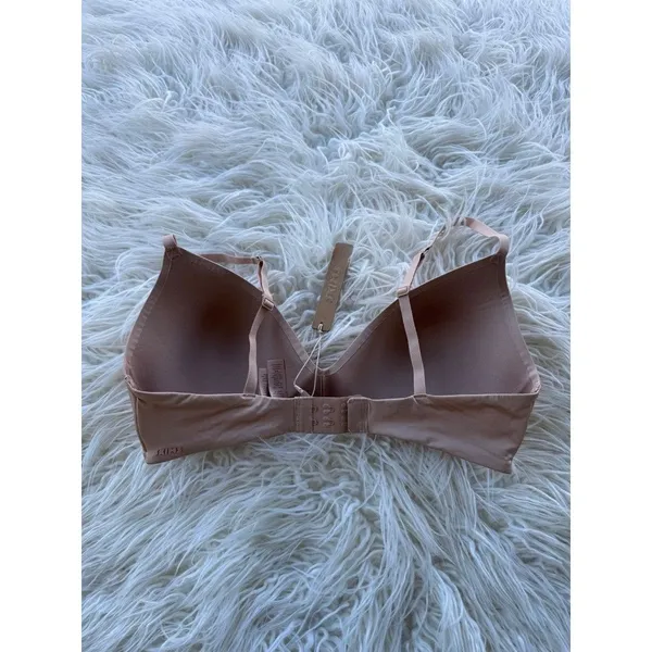 Skims Wireless Form T-shirt Bra Clay Size 32D - Image 5