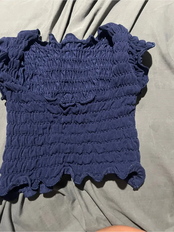 Anthropologie navy ruched crinkly top xs/xxs - Image 8