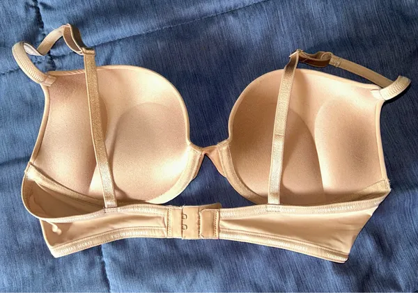 Victoria's Secret Mini Logo 32C Bombshell Push Up T-Shirt Bra - Image 2
