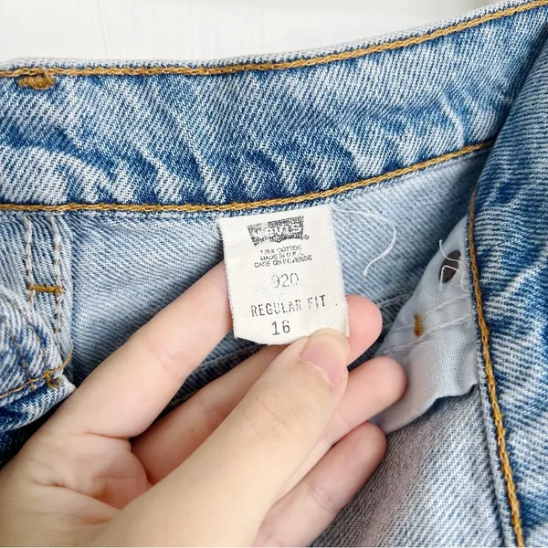 Levi’s • vintage 920 jean shorts orange tab high waisted 90s mom frayed cutoffs - Image 3