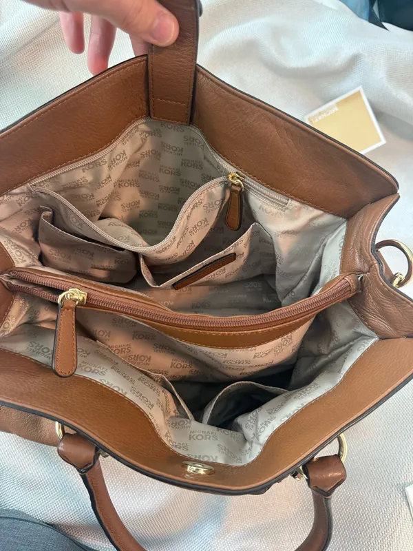 Michael Kors Hamilton Large Luggage Brown Leather Satchel - Image 3