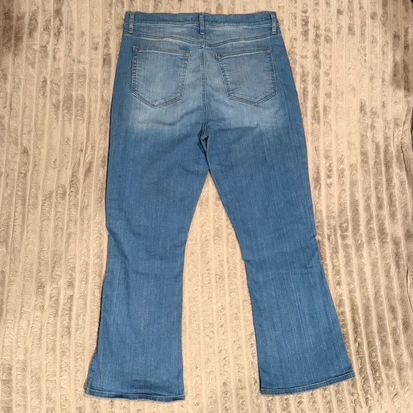 LOFT The Kick Crop Jeans Womens 30/10 Medium Wash High Rise Exposed Button Fly - Image 8