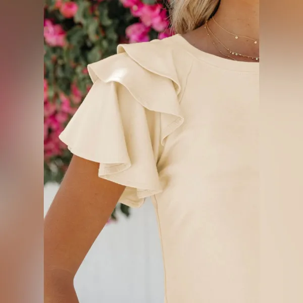 Boutique Tiered Ruffled Short Sleeve Top - Image 4