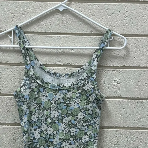 Aerie Green Floral Tank size S - Image 8