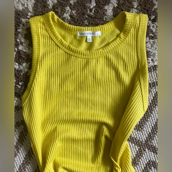 Antistar ribbed yellow dress NWOT - Image 2