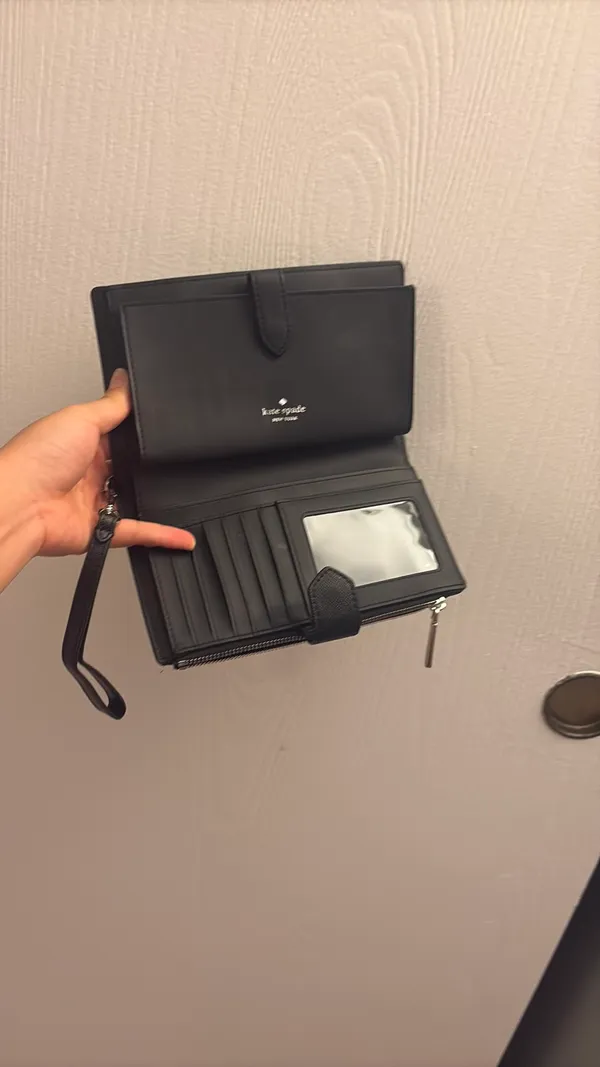 Kate Spade Wristlet Wallet - Image 3