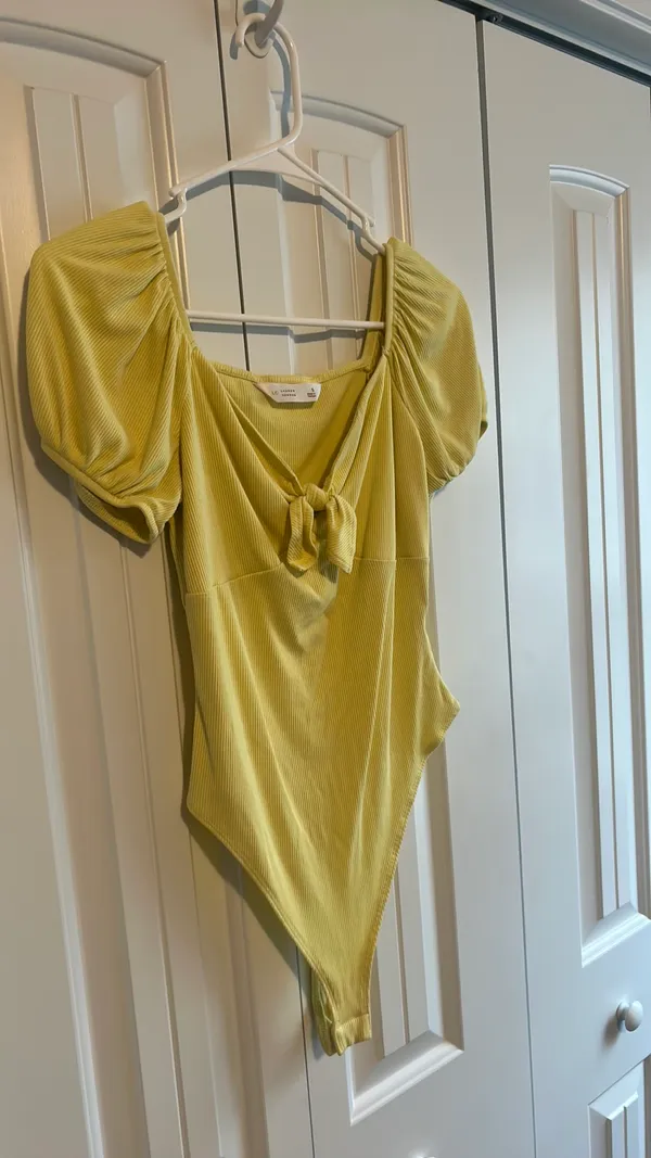 Yellow body suit - Image 4