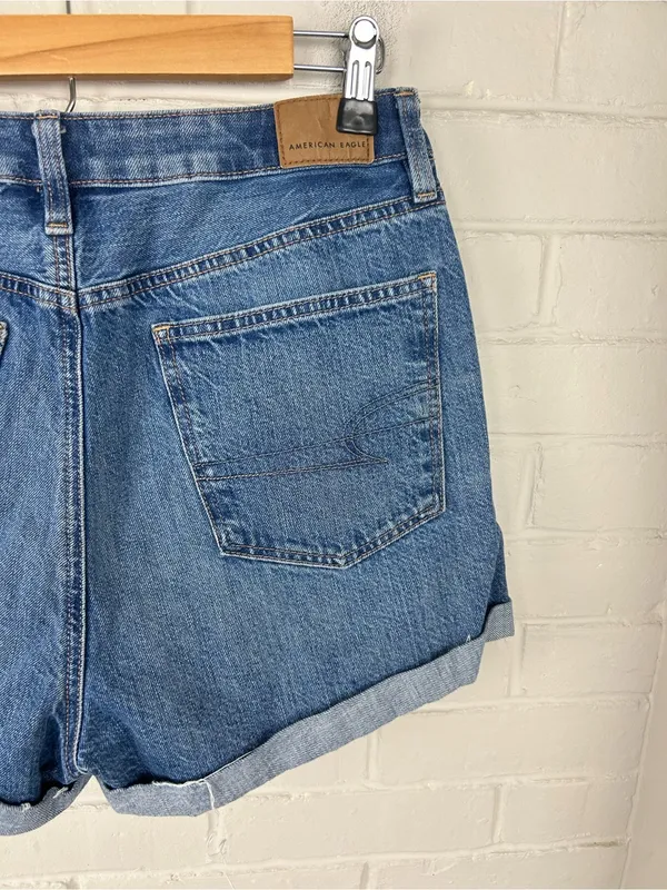American Eagle Crossover Waist Highest Rise Denim Mom Shorts Size 6 - Image 13