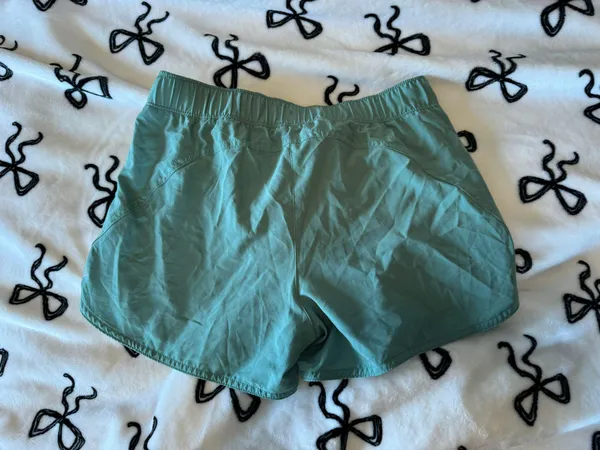 Old Navy Short - Image 2