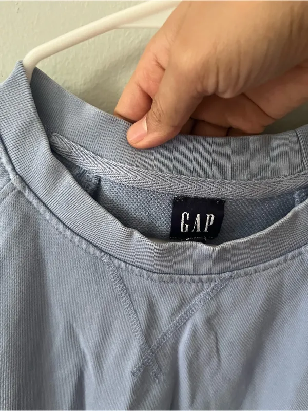 GAP Light Blue Crewneck Pullover - Image 5