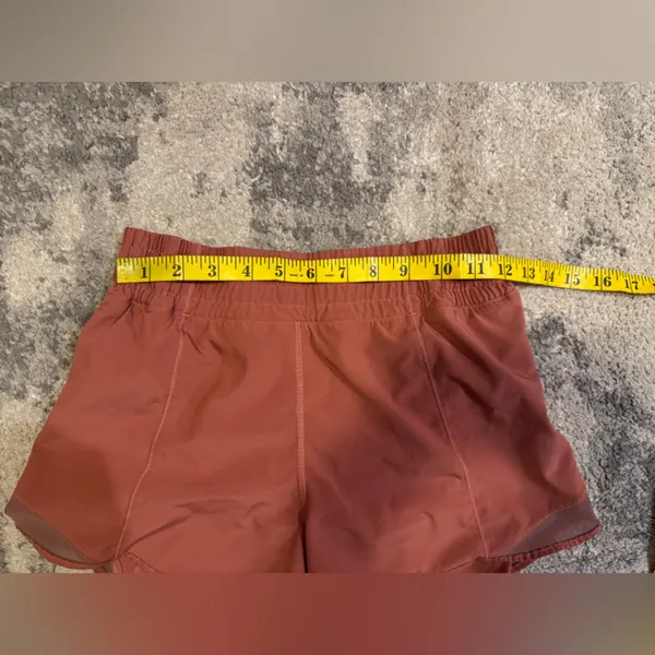 lululemon athletica Women's Copper Athletic Shorts - Image 4
