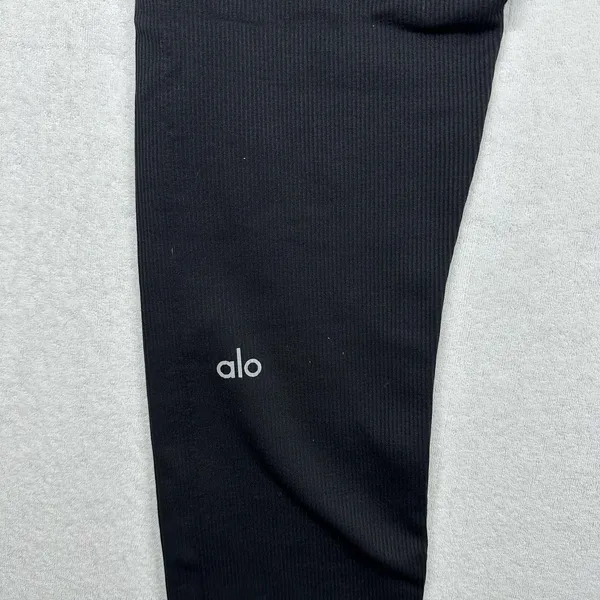 Alo Yoga Seamless High Waist Ribbed Leggings Black - Image 3