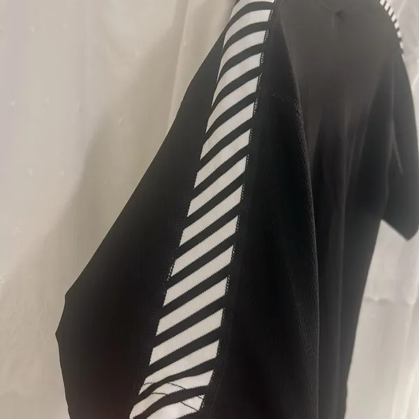 Helly Hansen LIFE ACTIVE Stripe Crew Base Layer - Image 5