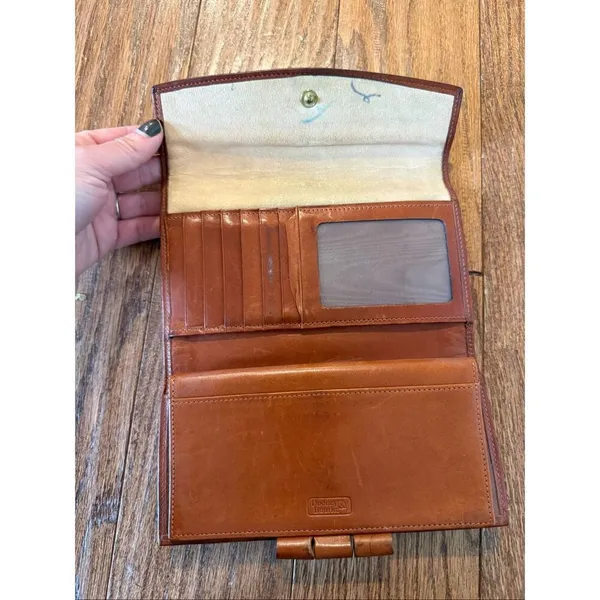 Dooney & Bourke pebbled vintage black and brown leather wallet medium - Image 5