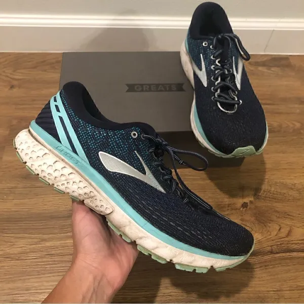 BROOKS ghost navy blue athletic training running shoes sneakers sz 10 women’s - Image 2