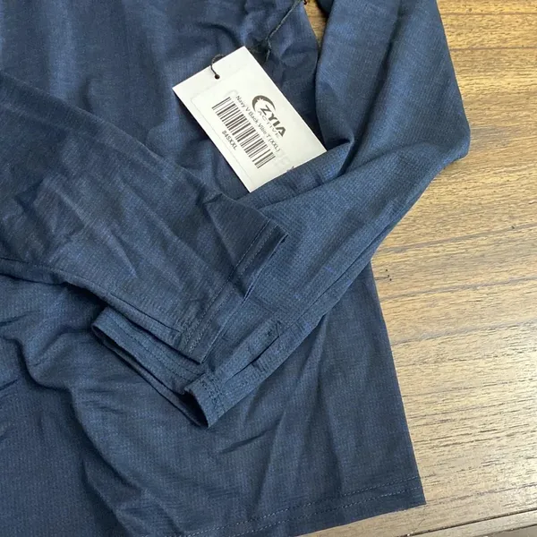 Zyia Navy V Back Vibe Top - size XXL - Image 3