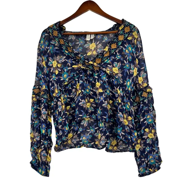 Anthropologie Meadow Rue Strasser Floral Blouse embroidered beaded size medium - Image 3