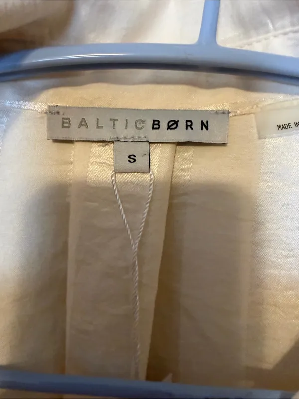 Baltic Born Kieran Striped Button Up Satin Cream Top Size Small NWT‎ - Image 3
